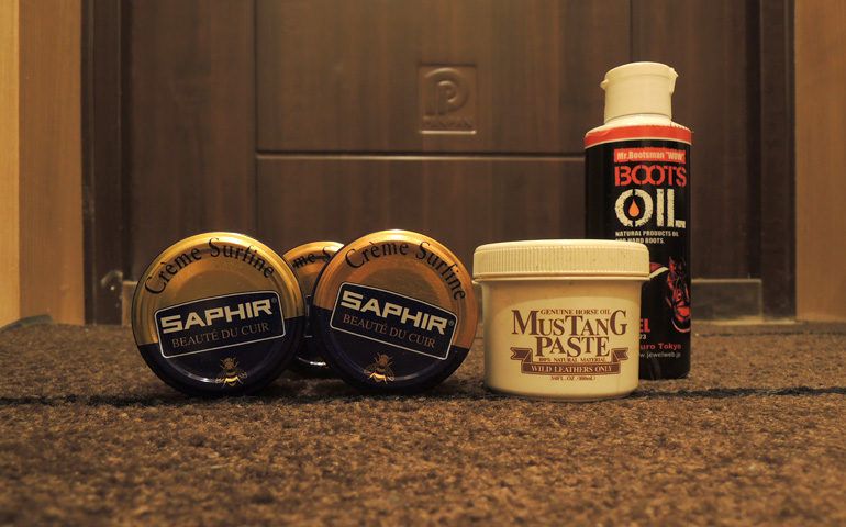 Shoe care: Mustang Paste, Boots Oil, Saphir