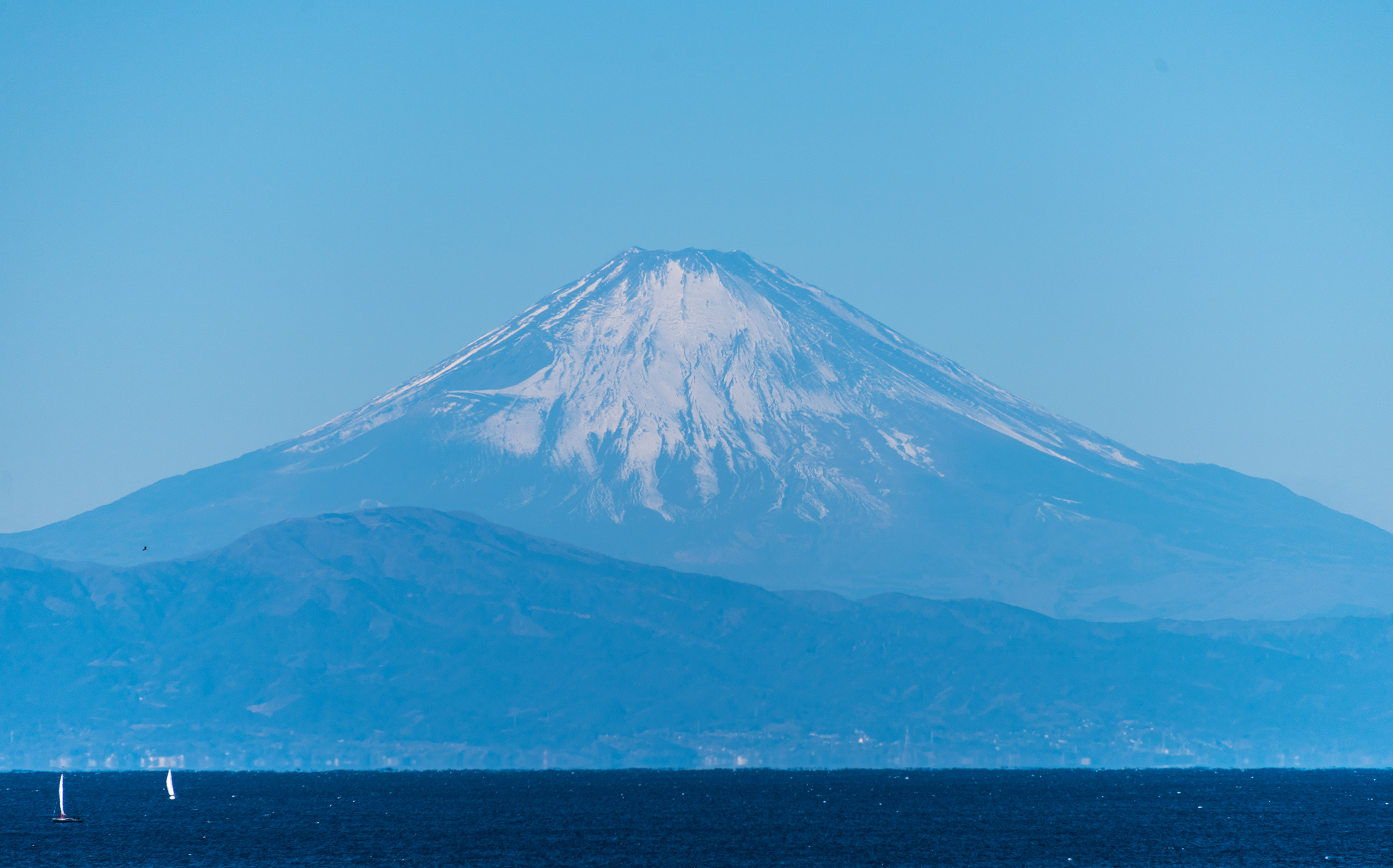 神奈川県三浦市三崎町小網代：油壺からの富士山