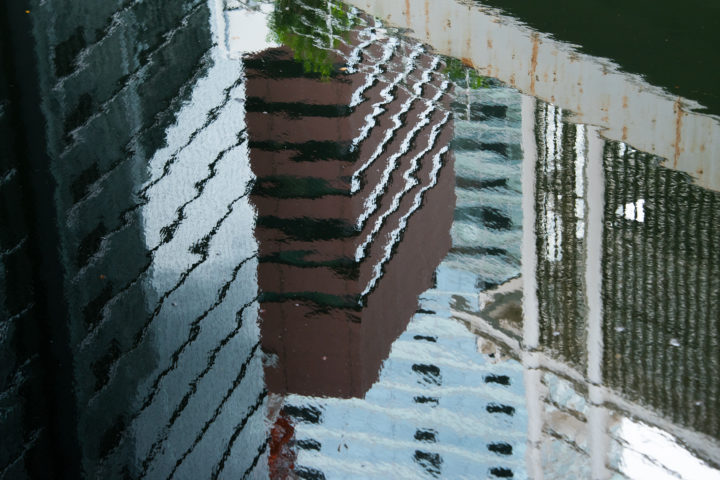 東京都千代田区大手町