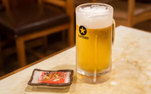 東京都中央区築地：東都グリル（ビール）